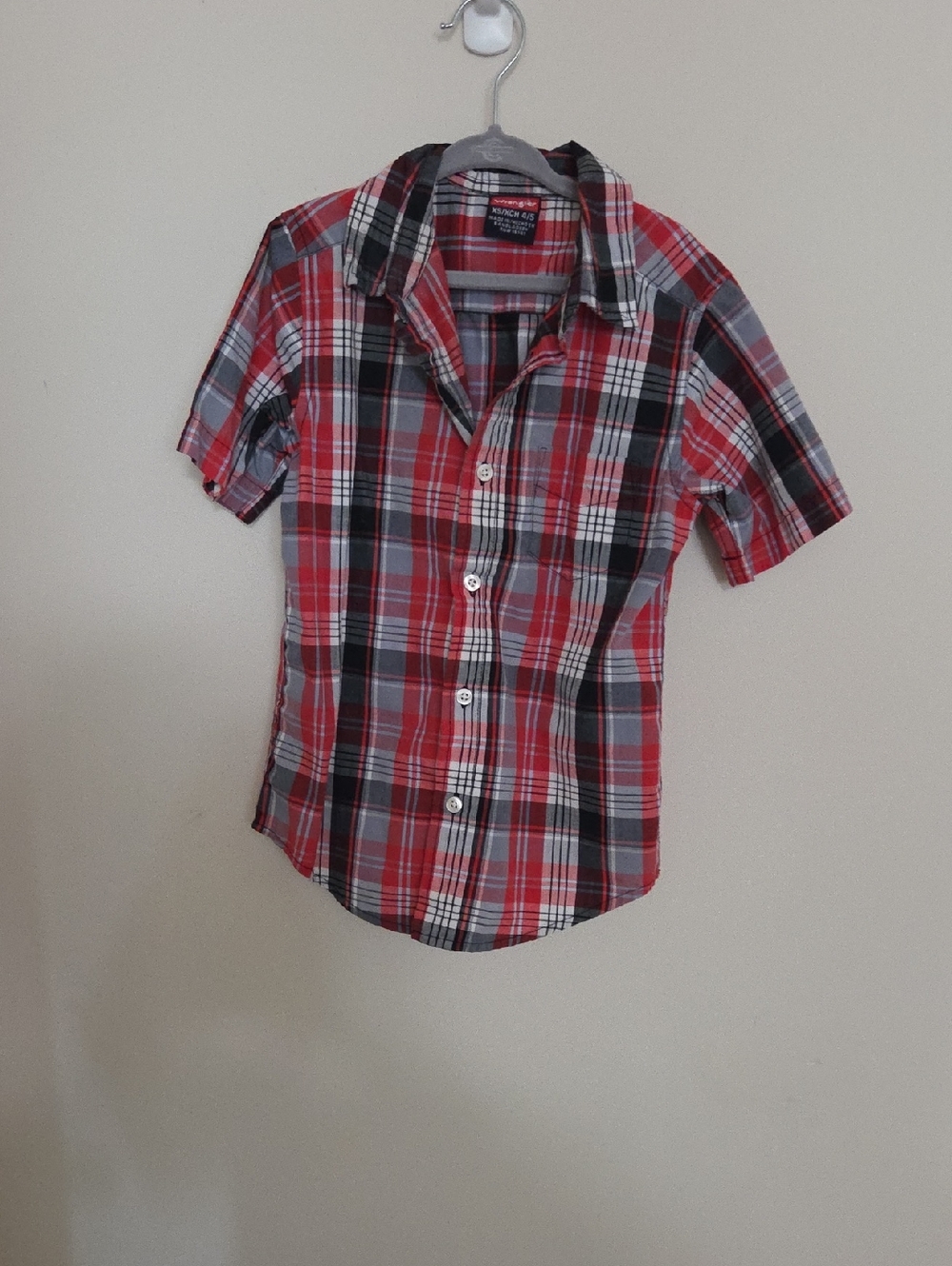 Wrangler Red and Gray Plaid Short-Sleeve Shirt